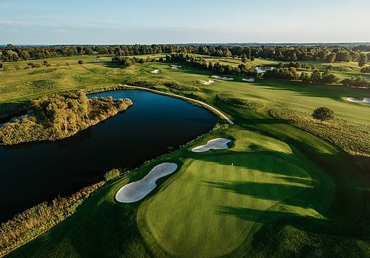 Simons Golf Club
